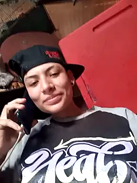 Owen tomboy online show from September 28, 2025, 6:48 pm