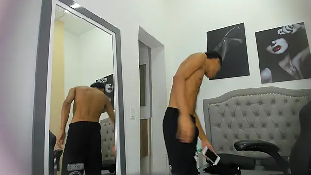 Snapshot of paull_cassidy chatting on November 27, 2025, 11:21 am paull cassidy online show from November 27, 2025, 11:21 am