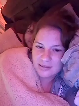 katiebugg22 online show from September 28, 2025, 1:56 am