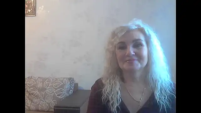 LadySexyBlond online show from May 28, 2026, 12:33 pm