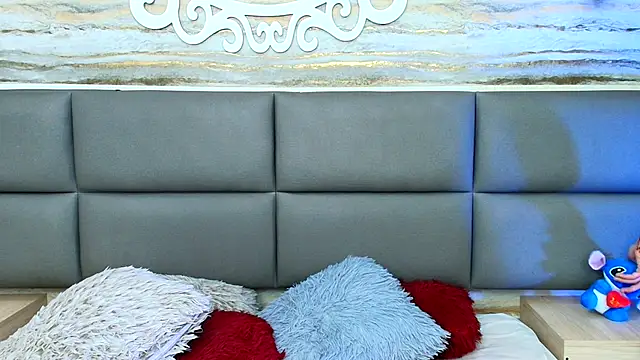 Snapshot of Lovers_21 chatting on October 28, 2025, 11:03 pm Lovers 21 online show from October 28, 2025, 11:03 pm