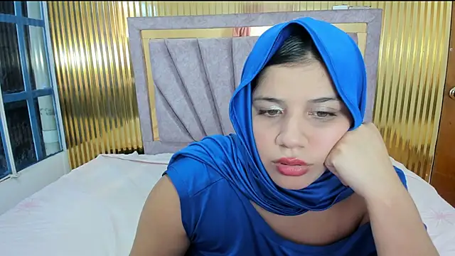 Amyra Rasi online show from January 6, 2026, 7:18 pm