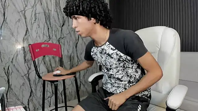 xion ez online show from November 19, 2025, 7:58 pm