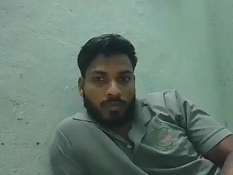 Snapshot of Raw12499 chatting on October 14, 2025, 5:02 pm Raw12499 online show from October 14, 2025, 5:02 pm