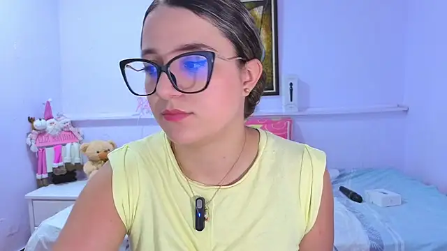 katiaa lovv online show from November 13, 2025, 11:58 am