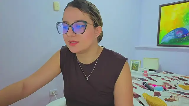 Snapshot of katiaa_lovv chatting on June 26, 2026, 12:22 pm katiaa lovv online show from June 26, 2026, 12:22 pm