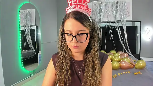 Snapshot of katiaa_lovv chatting on July 25, 2026, 3:14 am katiaa lovv online show from July 25, 2026, 3:14 am