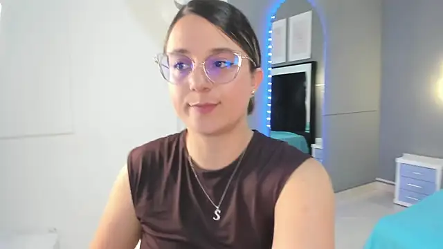 Snapshot of katiaa_lovv chatting on July 30, 2026, 3:05 am katiaa lovv online show from July 30, 2026, 3:05 am