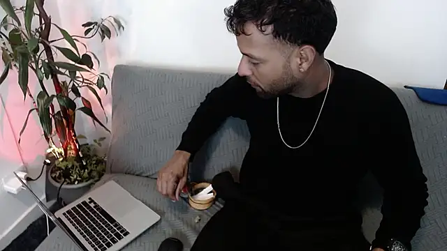 Orlando horny online show from October 2, 2025, 1:53 am