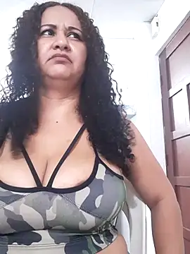 Snapshot of ANTHONYHOTT69 chatting on November 14, 2025, 10:35 pm ANTHONYHOTT69 online show from November 14, 2025, 10:35 pm