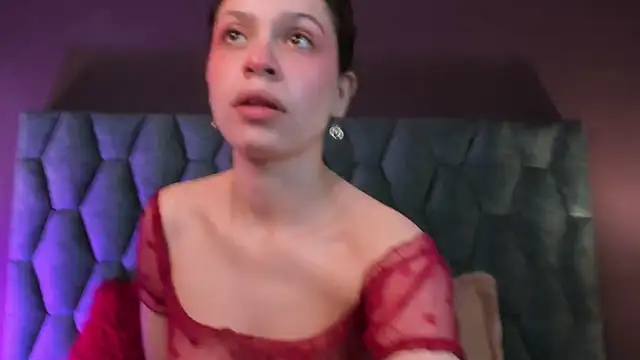 sophie blaake online show from March 12, 2026, 3:12 am