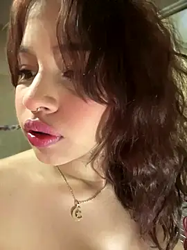 Snapshot of Mia_Valmont chatting on December 15, 2025, 1:39 pm Mia Valmont online show from December 15, 2025, 1:39 pm