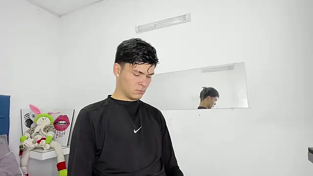 Aaron Foxxx online show from January 13, 2026, 1:15 pm