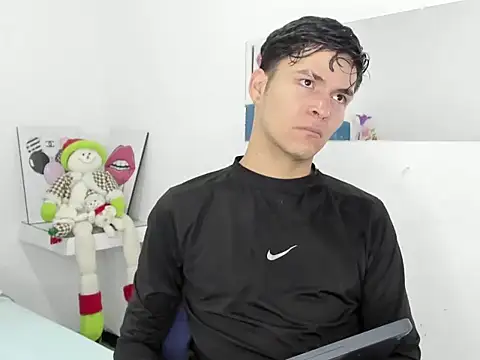 Aaron Foxxx online show from January 19, 2026, 1:15 pm