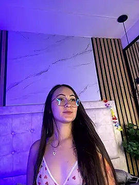 Honey noir online show from January 12, 2026, 9:41 pm