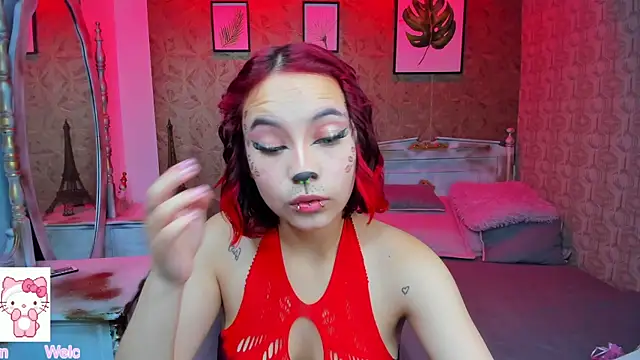 Snapshot of Megane_whitte chatting on October 19, 2025, 4:48 am Megane whitte online show from October 19, 2025, 4:48 am