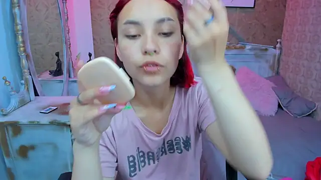 Snapshot of Megane_whitte chatting on November 6, 2025, 7:51 pm Megane whitte online show from November 6, 2025, 7:51 pm