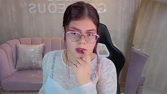 Snapshot of draviana_a_ chatting on October 17, 2025, 3:10 am draviana a online show from October 17, 2025, 3:10 am