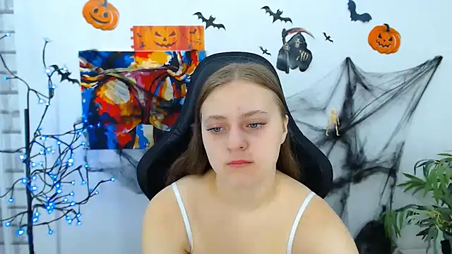 Snapshot of ArinaBelle chatting on October 23, 2025, 2:43 am ArinaBelle online show from October 23, 2025, 2:43 am