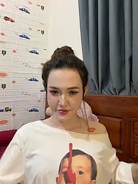 Snapshot of Quynhbabysexy chatting on July 7, 2026, 12:52 pm Quynhbabysexy online show from July 7, 2026, 12:52 pm
