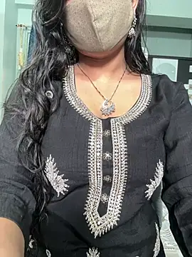 Snapshot of Lisa_afreen chatting on June 24, 2026, 12:04 pm Lisa afreen online show from June 24, 2026, 12:04 pm