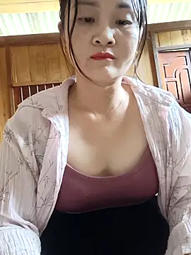 Snapshot of Paul-paul11 chatting on November 1, 2025, 1:56 am Paul-paul11 online show from November 1, 2025, 1:56 am