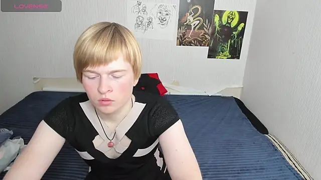 Snapshot of Cattie_w_ chatting on November 21, 2025, 1:15 am Cattie w online show from November 21, 2025, 1:15 am