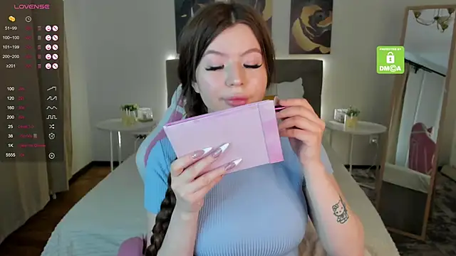 Snapshot of IamAdel chatting on October 3, 2025, 3:20 am IamAdel online show from October 3, 2025, 3:20 am