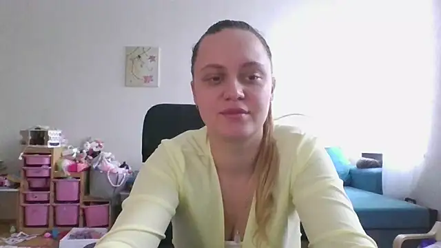 Cynoraye online show from March 5, 2026, 10:45 am