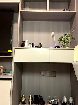 POS001 online show from January 8, 2026, 6:03 pm