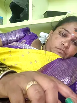 navyasree143 online show from April 23, 2026, 11:38 am