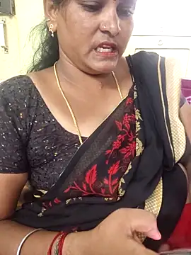 navyasree143 online show from April 26, 2026, 6:43 am
