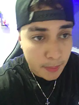 Snapshot of loki32men chatting on October 12, 2025, 11:50 pm loki32men online show from October 12, 2025, 11:50 pm