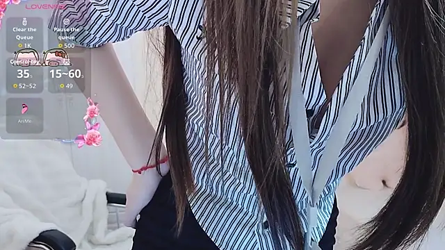 Snapshot of Coco-Di chatting on October 28, 2025, 3:18 am Coco-Di online show from October 28, 2025, 3:18 am