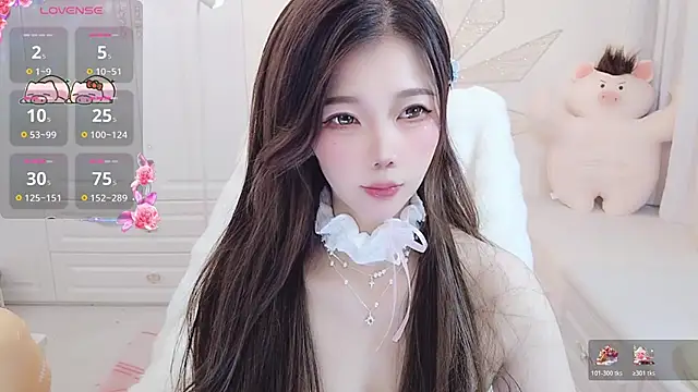 Snapshot of Coco-Di chatting on October 26, 2025, 2:56 am Coco-Di online show from October 26, 2025, 2:56 am