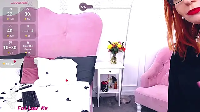 AliciaAtkins online show from October 27, 2025, 5:47 pm