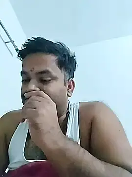 Snapshot of desiyouth94 chatting on November 25, 2025, 2:28 pm desiyouth94 online show from November 25, 2025, 2:28 pm