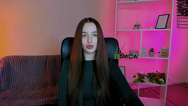 Snapshot of leslie_bird chatting on November 28, 2025, 2:17 pm leslie bird online show from November 28, 2025, 2:17 pm