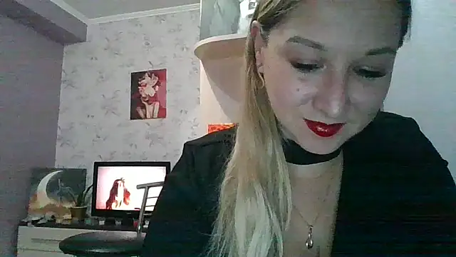 marii-a39 online show from September 30, 2025, 7:47 am
