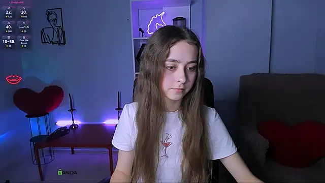 Snapshot of rebecca_smile chatting on November 21, 2025, 9:58 pm rebecca smile online show from November 21, 2025, 9:58 pm