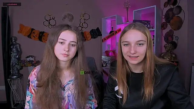 Snapshot of rebecca_smile chatting on October 21, 2025, 6:13 am rebecca smile online show from October 21, 2025, 6:13 am