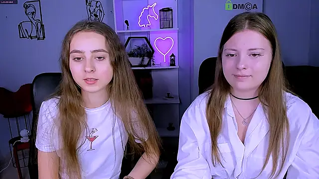 Snapshot of rebecca_smile chatting on November 28, 2025, 1:22 pm rebecca smile online show from November 28, 2025, 1:22 pm