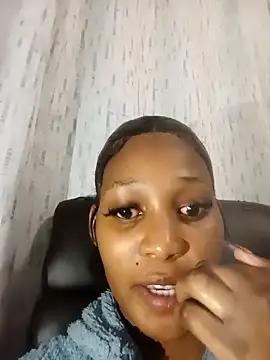 Snapshot of ConnieSmall24 chatting on March 18, 2026, 8:53 pm ConnieSmall24 online show from March 18, 2026, 8:53 pm