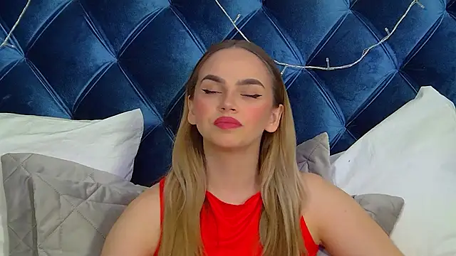 AnitaVenture online show from December 21, 2025, 4:25 am