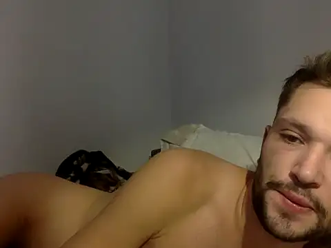 babykriss online show from October 3, 2025, 8:21 pm