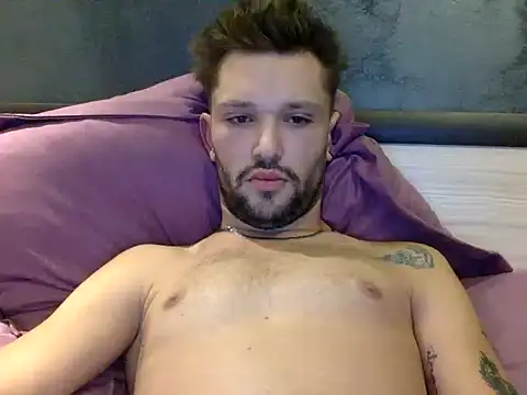 babykriss online show from October 4, 2025, 6:42 pm