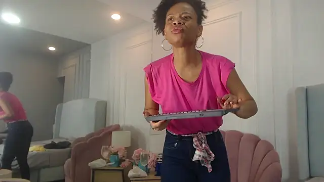 ChantalGarner online show from February 18, 2026, 1:29 pm