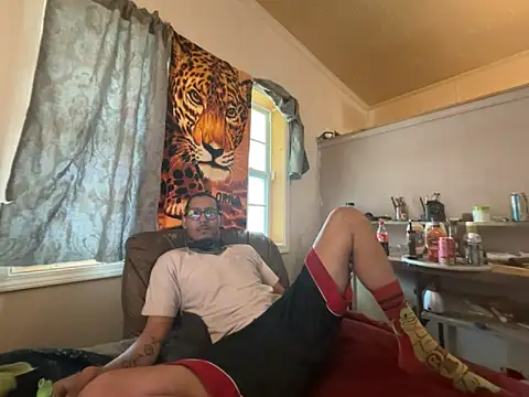 Snapshot of ThrowedWorldWide chatting on March 15, 2026, 3:41 pm ThrowedWorldWide online show from March 15, 2026, 3:41 pm