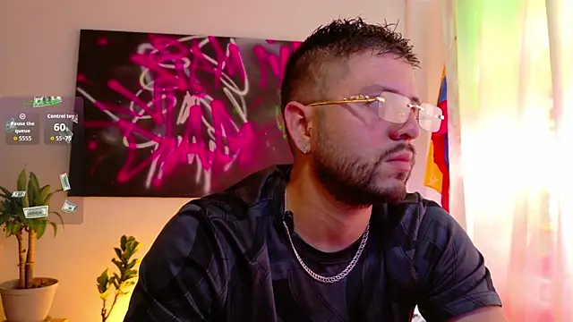 TomSloam online show from December 18, 2025, 4:33 pm