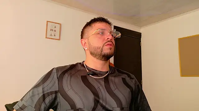 TomSloam online show from December 1, 2025, 3:13 pm